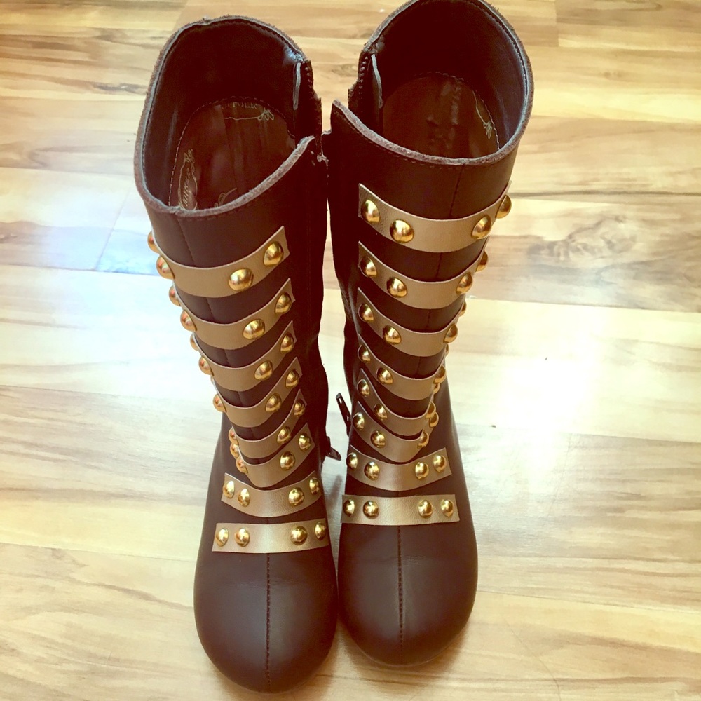 JoyFolie Dark Brown Boots
